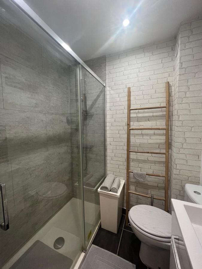Le Carre Strasbourgeois - Logement Entier Au Centre Du Neudorf F1 Экстерьер фото